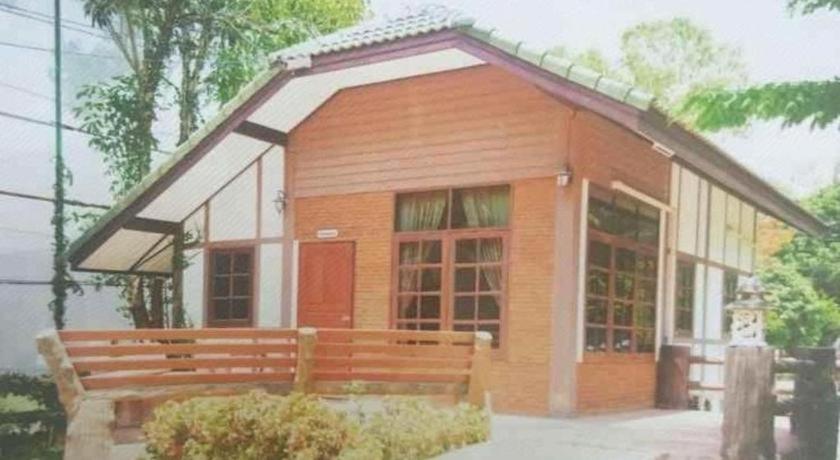 더 파인 리조트 빠툼 타니 외부 사진